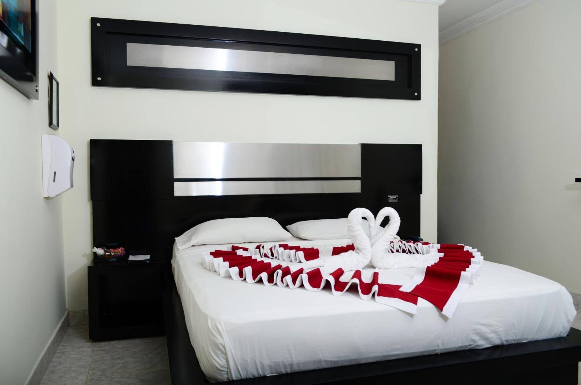 Torettos Yumbo Habitación foto