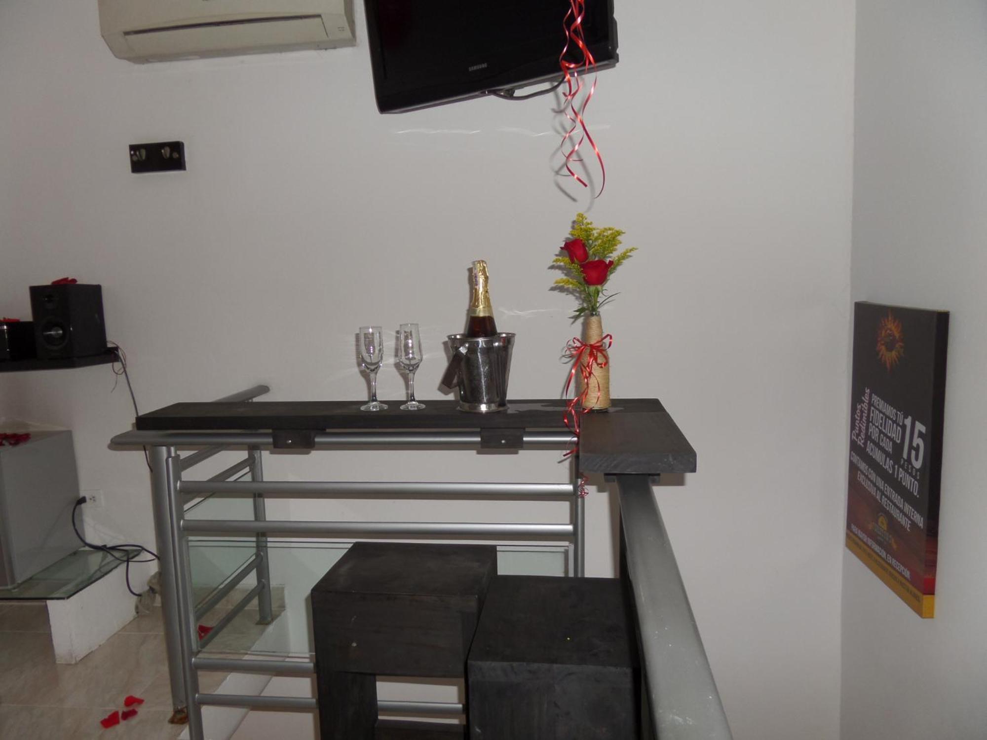 Torettos Yumbo Habitación foto